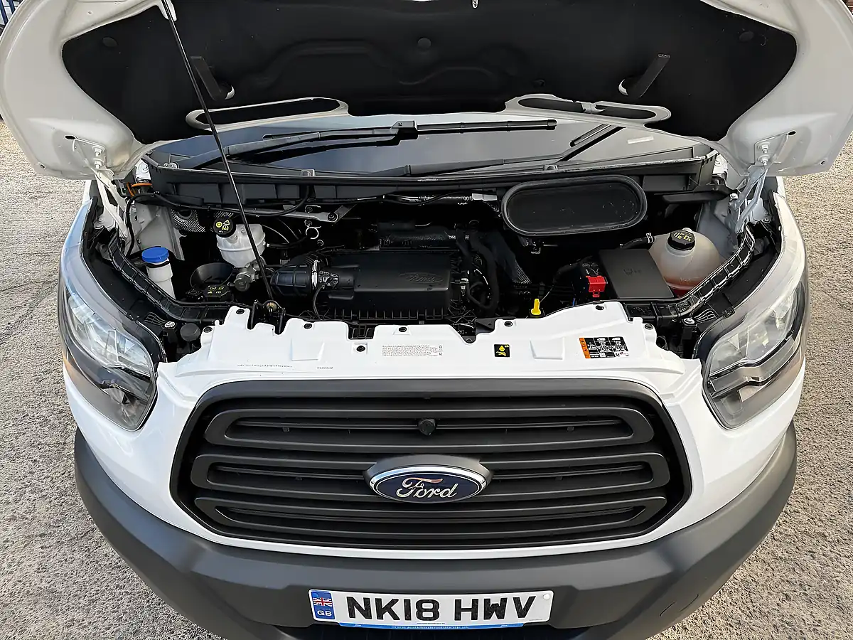 Used 2018 Ford Transit Leader 350 Frozen White - Interior and Exterior details 15
