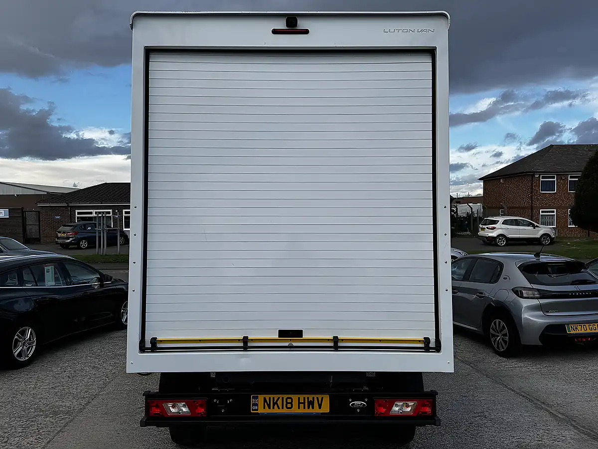 Used 2018 Ford Transit Leader 350 Frozen White - Interior and Exterior details 6