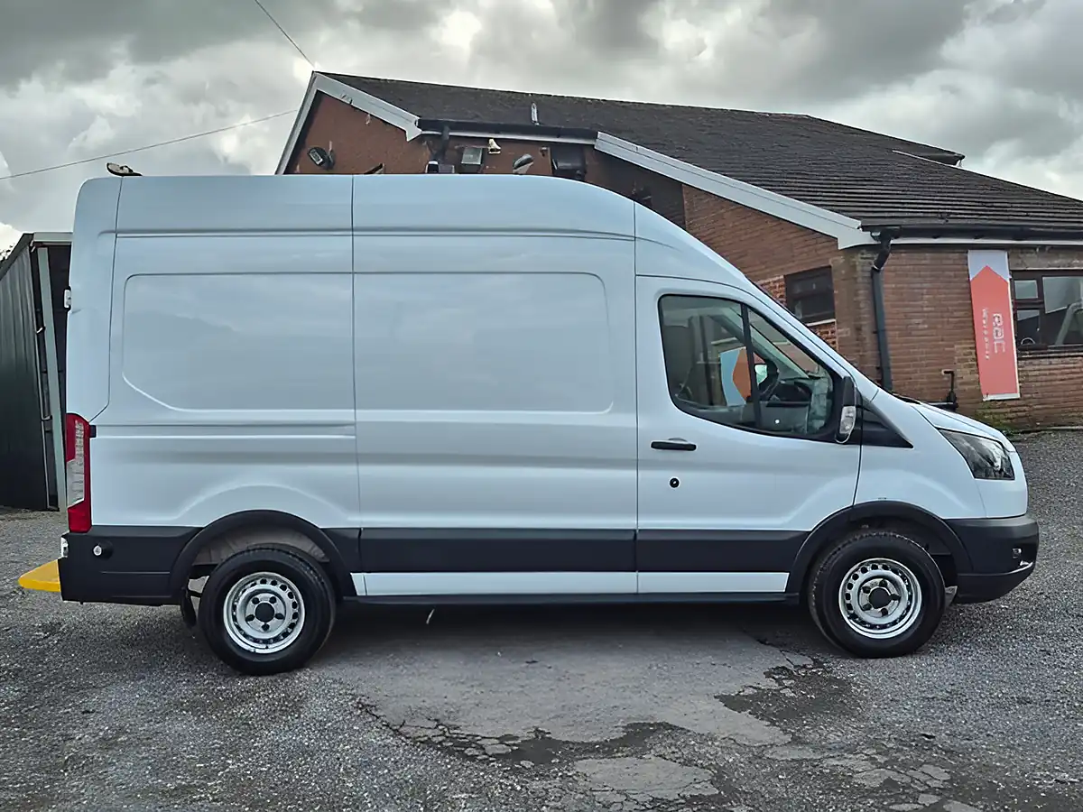 Used 2018 Ford Transit Leader White - Interior and Exterior details 4