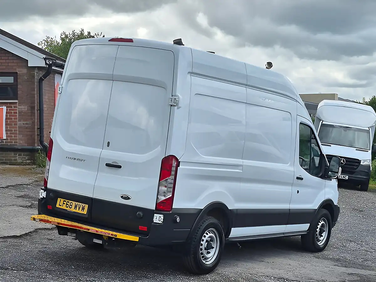 Used 2018 Ford Transit Leader White - Interior and Exterior details 7
