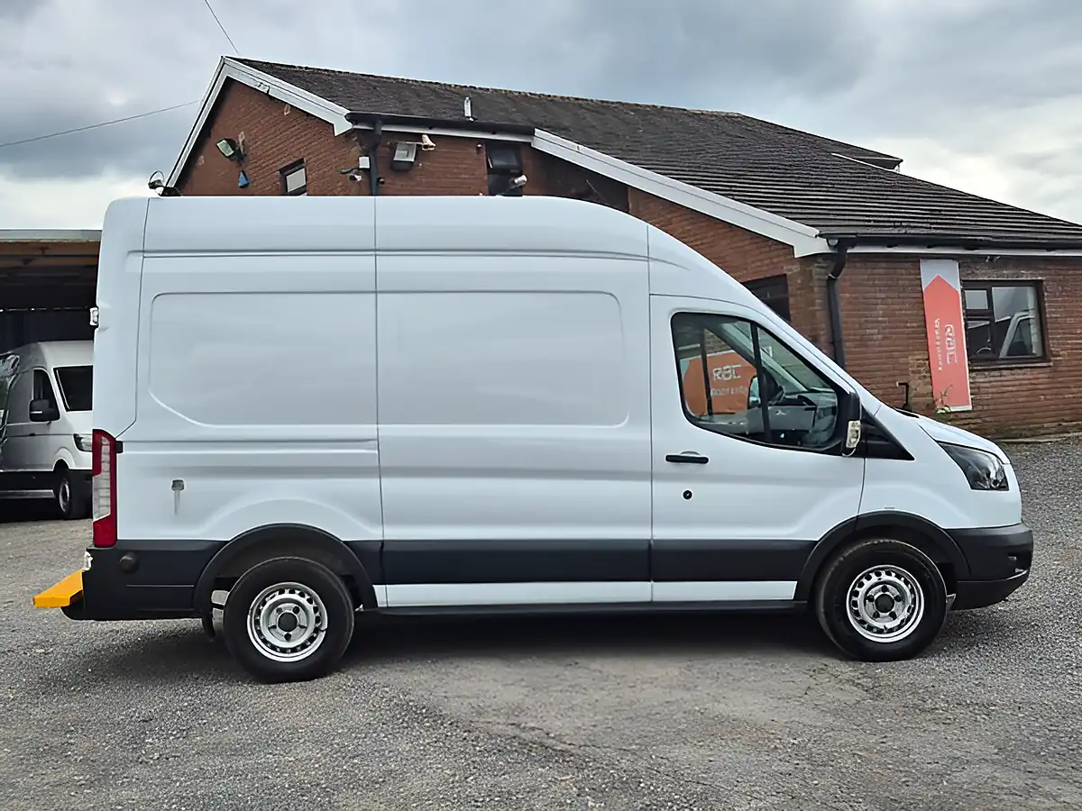 Used 2018 Ford Transit Leader White - Interior and Exterior details 7