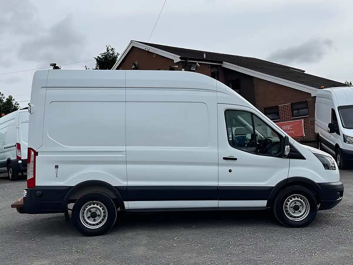 Used 2018 Ford Transit Leader White - Interior and Exterior details 4