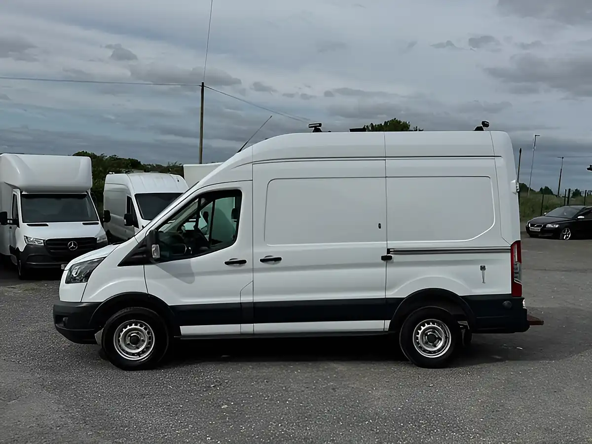 Used 2018 Ford Transit Leader White - Interior and Exterior details 5
