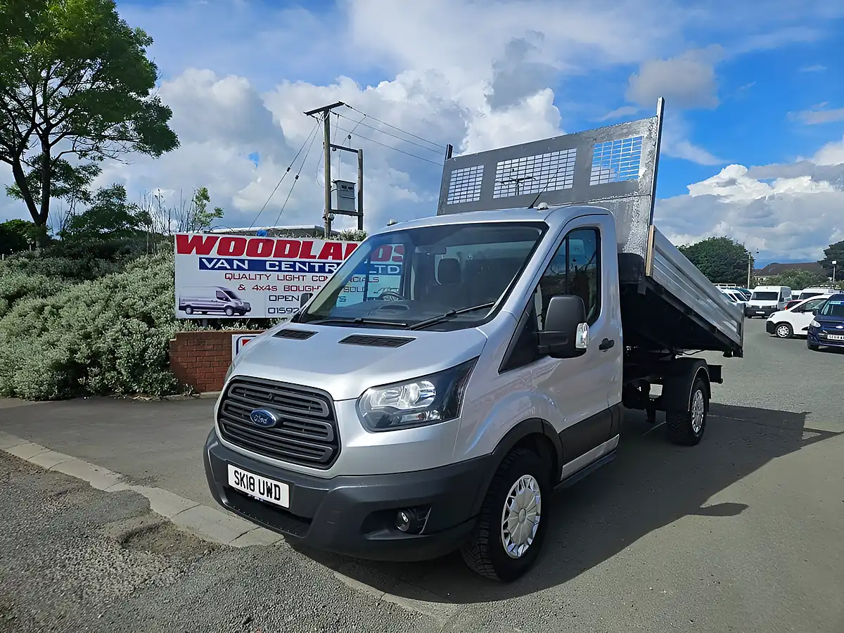 Used 2018 Ford Transit Lwb Tipper Pickup Silver - Interior and Exterior details 4