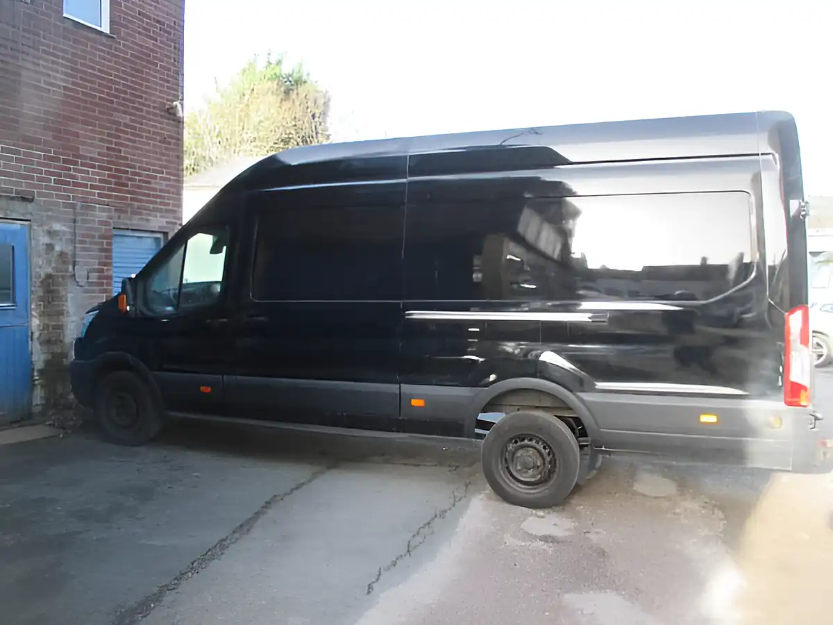 Used 2018 Ford Transit Panel Van 350 L4 Black - Interior and Exterior details 5
