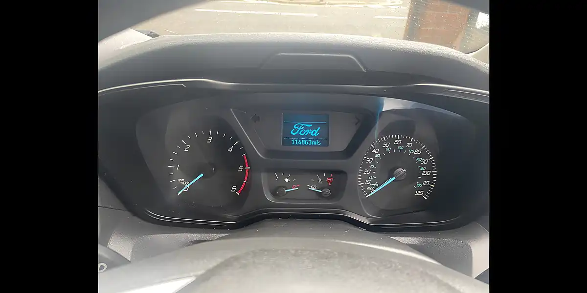 Used 2018 Ford Transit Panel Van L2 H2 Blue - Interior and Exterior details 11