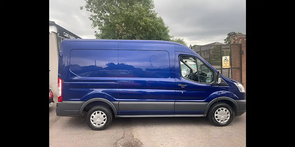 Used 2018 Ford Transit Panel Van L2 H2 Blue - Interior and Exterior details 2
