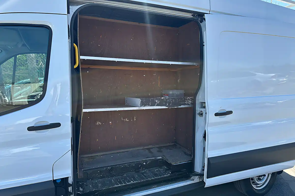Used 2018 Ford Transit RWD L3 White - Interior and Exterior details 11
