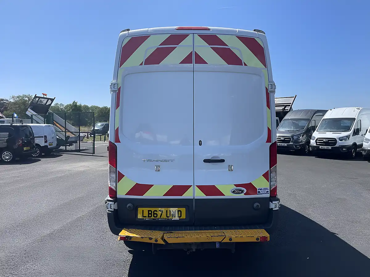 Used 2018 Ford Transit T350 L2H2 White - Interior and Exterior details 5