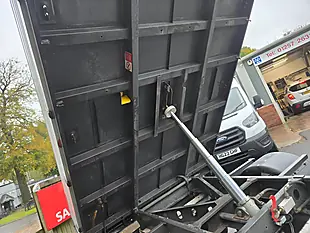 Used 2018 Ford Transit Tipper Crew Van White - Interior and Exterior details 18