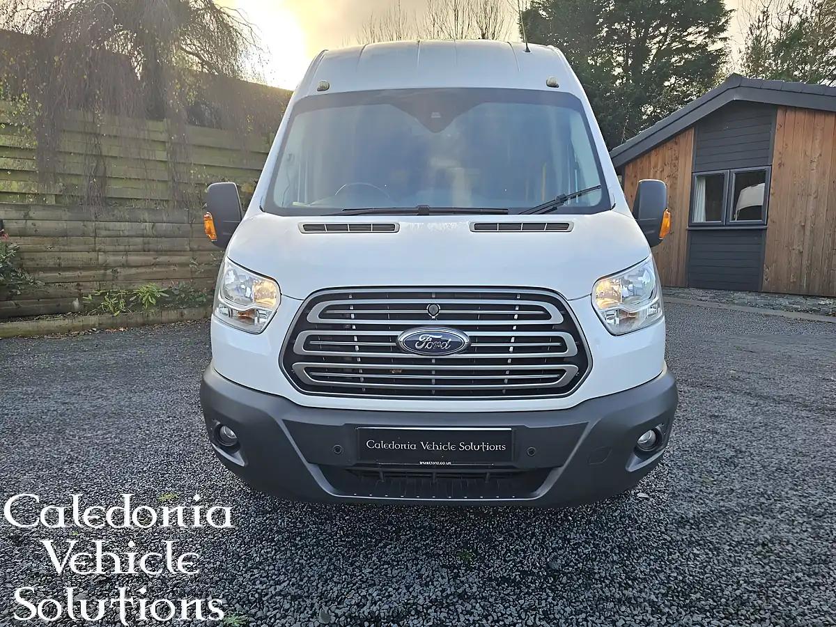 Used 2018 Ford Transit Trend White - Interior and Exterior details 12