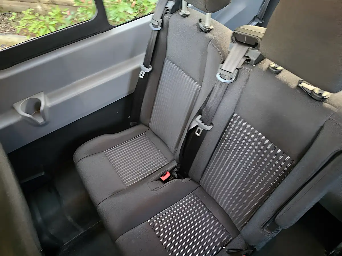 Used 2018 Ford Transit Trend White - Interior and Exterior details 16