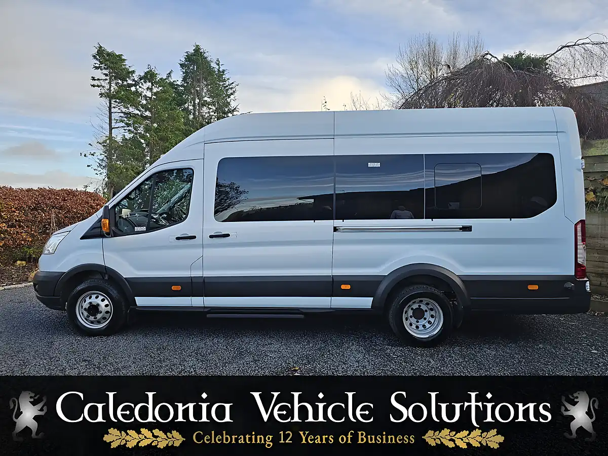 Used 2018 Ford Transit Trend White - Interior and Exterior details 17