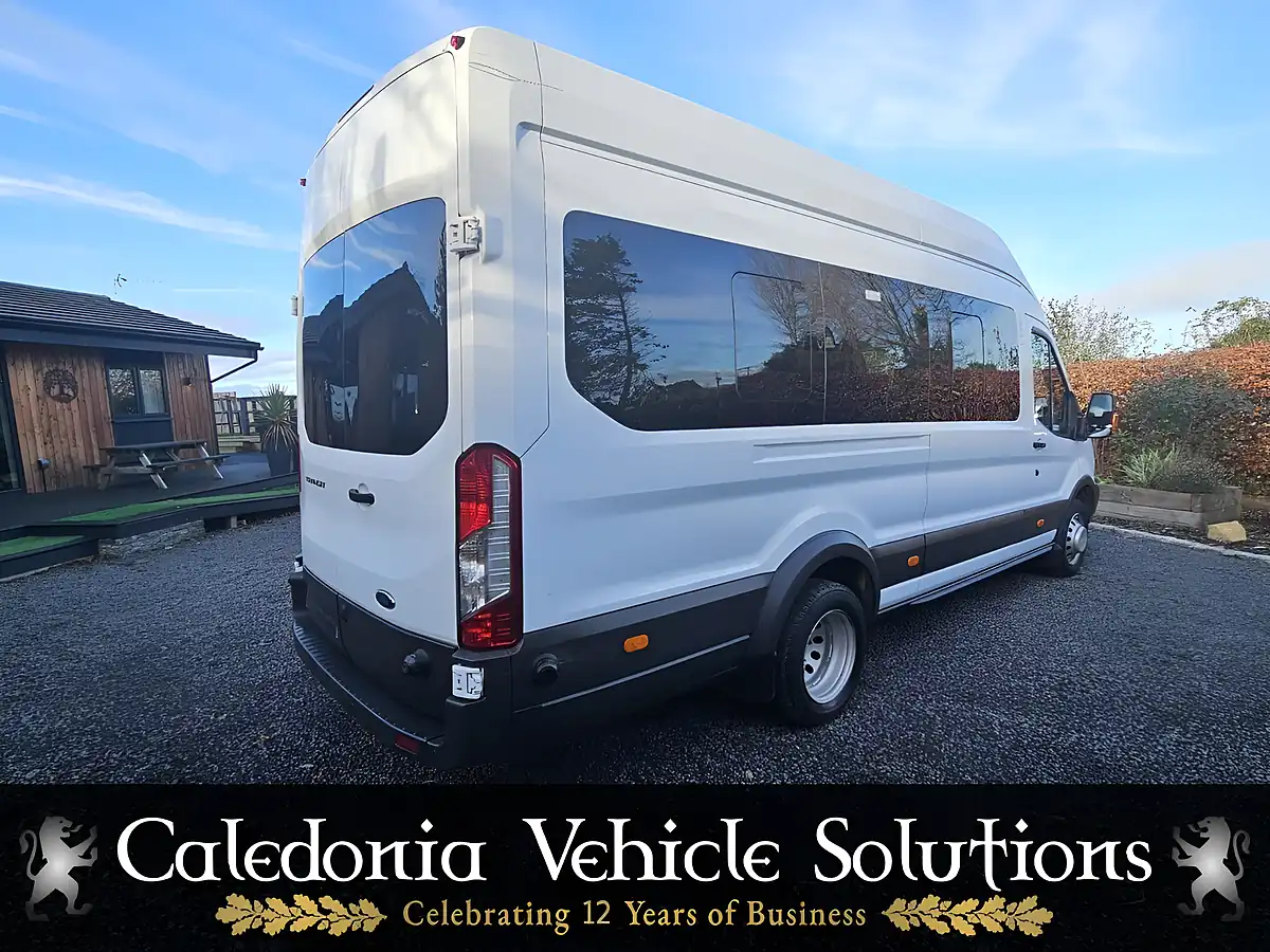 Used 2018 Ford Transit Trend White - Interior and Exterior details 6