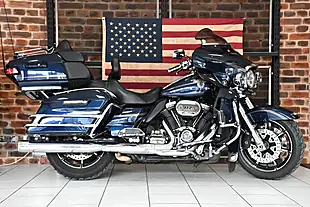 Used 2018 Harley-Davidson Cvo Flhtkse Electra Glide Ultra Limited Blue - Interior and Exterior details 6