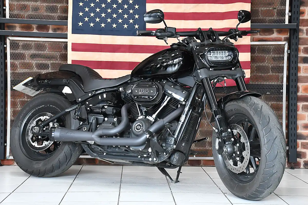Used 2018 Harley-Davidson Softail Fat Bob Black - Front View