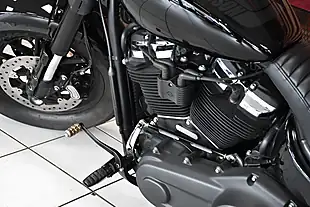 Used 2018 Harley-Davidson Softail Fat Bob Black - Interior and Exterior details 10