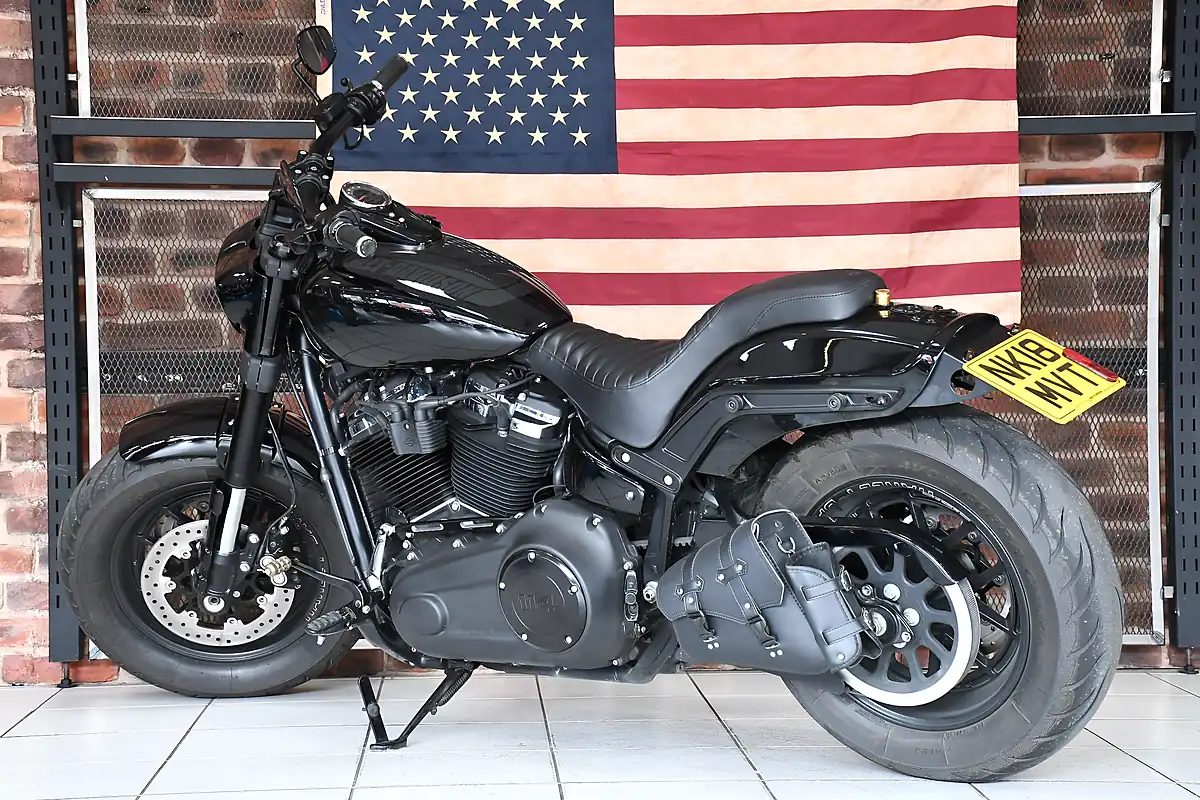 Used 2018 Harley-Davidson Softail Fat Bob Black - Interior and Exterior details 12