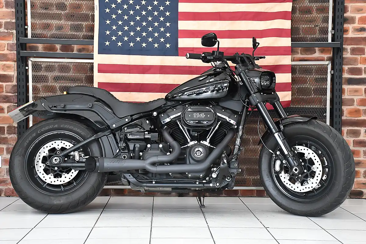 Used 2018 Harley-Davidson Softail Fat Bob Black - Interior and Exterior details 6