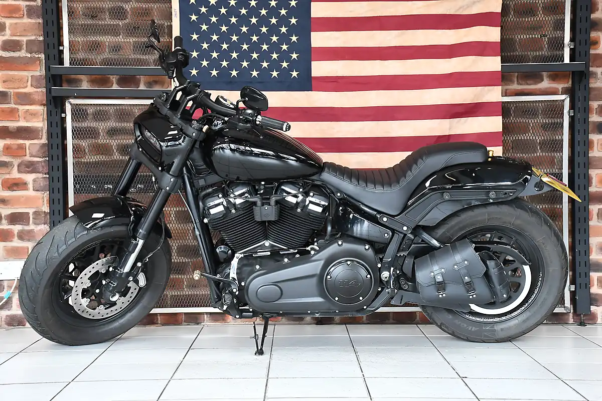 Used 2018 Harley-Davidson Softail Fat Bob Black - Interior and Exterior details 7
