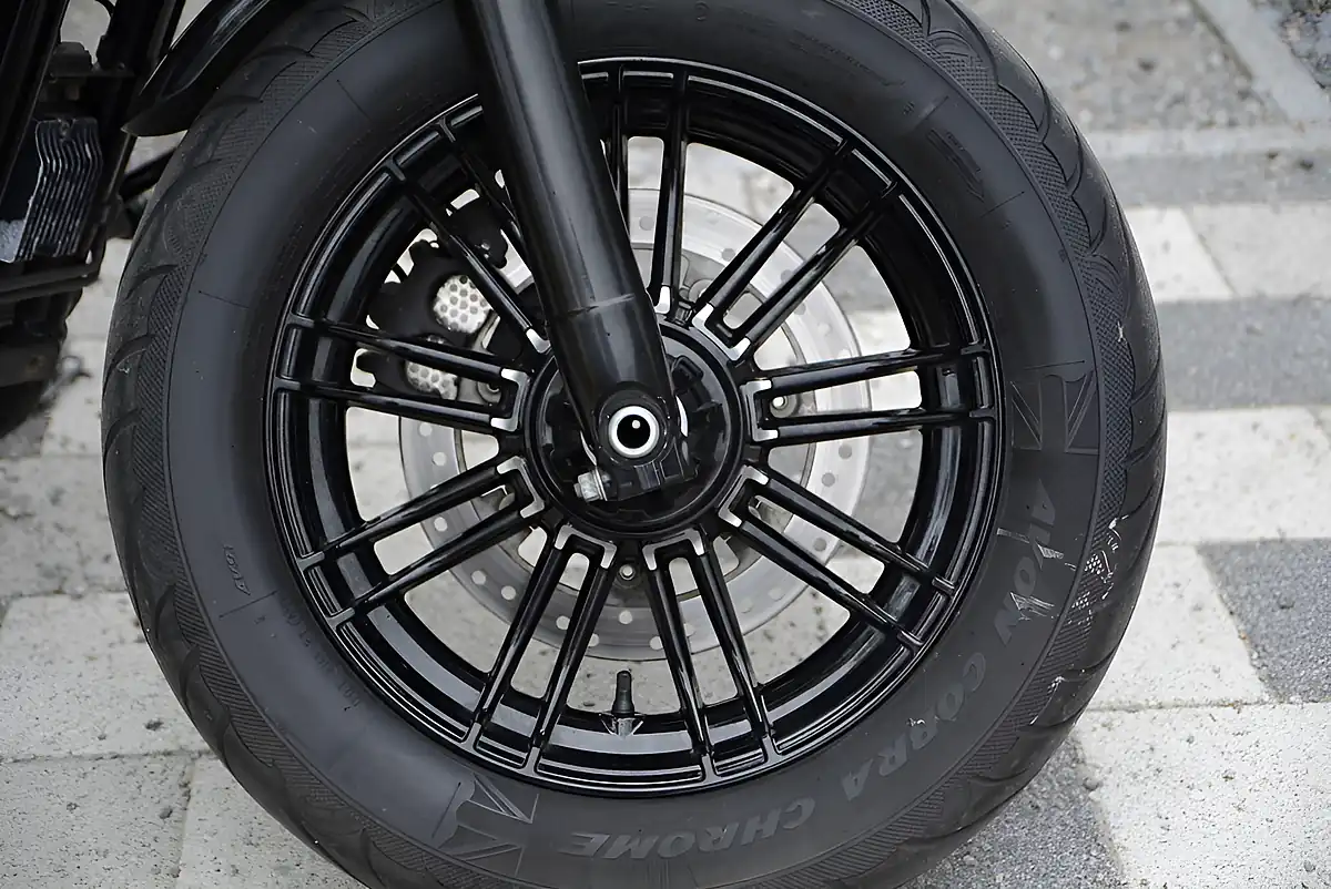Used 2018 Harley-Davidson Sportster Forty-Eight Grey - Interior and Exterior details 4