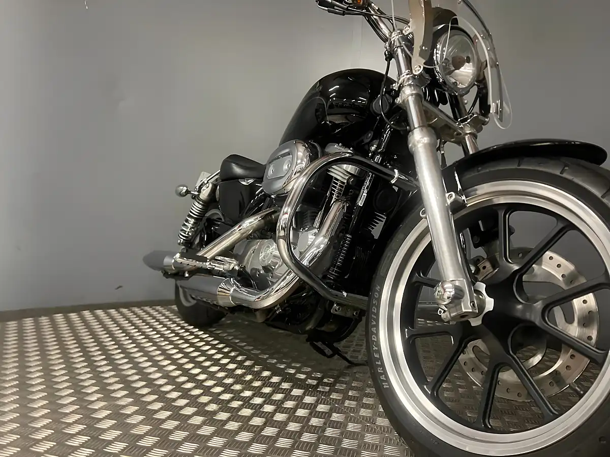 Used 2018 Harley-Davidson Sportster Super Low Black - Interior and Exterior details 16