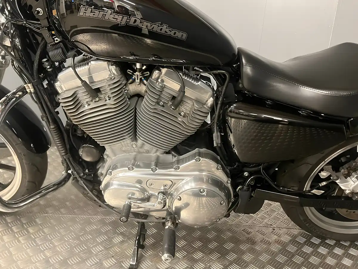 Used 2018 Harley-Davidson Sportster Super Low Black - Interior and Exterior details 17