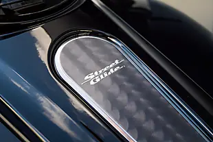 Used 2018 Harley-Davidson Street Glide Special Vivid Black - Interior and Exterior details 19