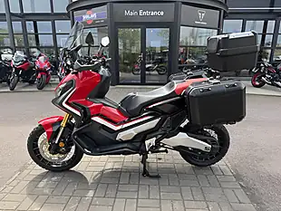 Used 2018 Honda Adv 750 J Red - Interior and Exterior details 6