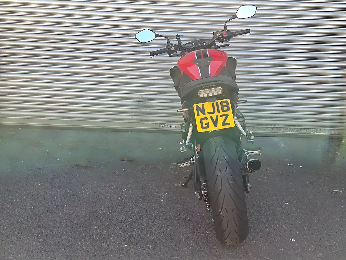 Used 2018 Honda Cb F Red - Interior and Exterior details 7