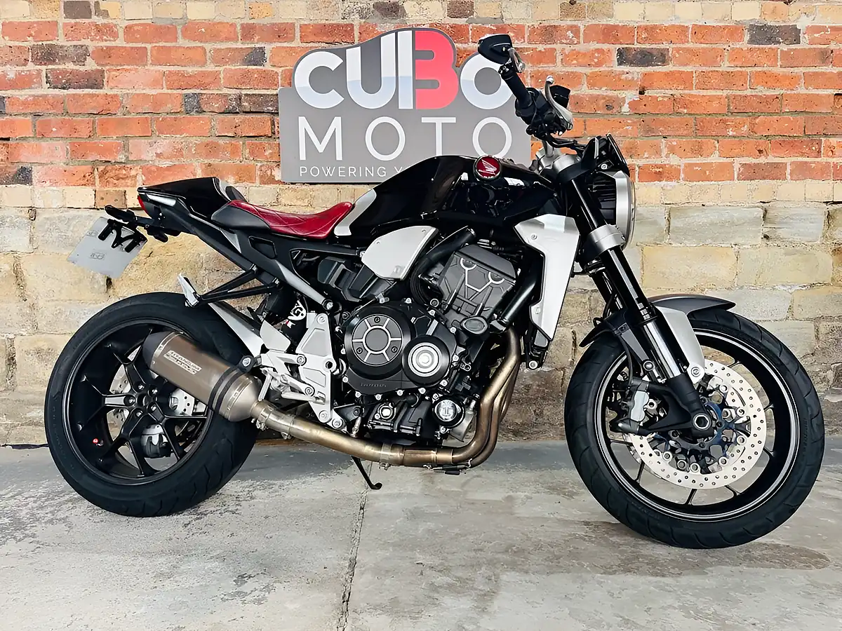 Used 2018 Honda Cb1000r Plus Black - Front View