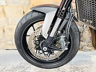 Used 2018 Honda Cb1000r Plus Black - Interior and Exterior details 14
