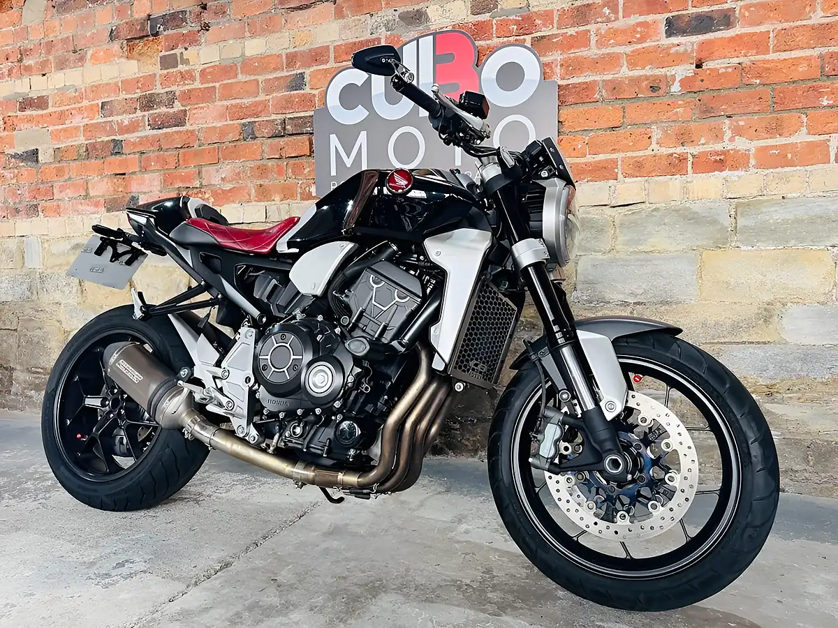 Used 2018 Honda Cb1000r Plus Black - Interior and Exterior details 3