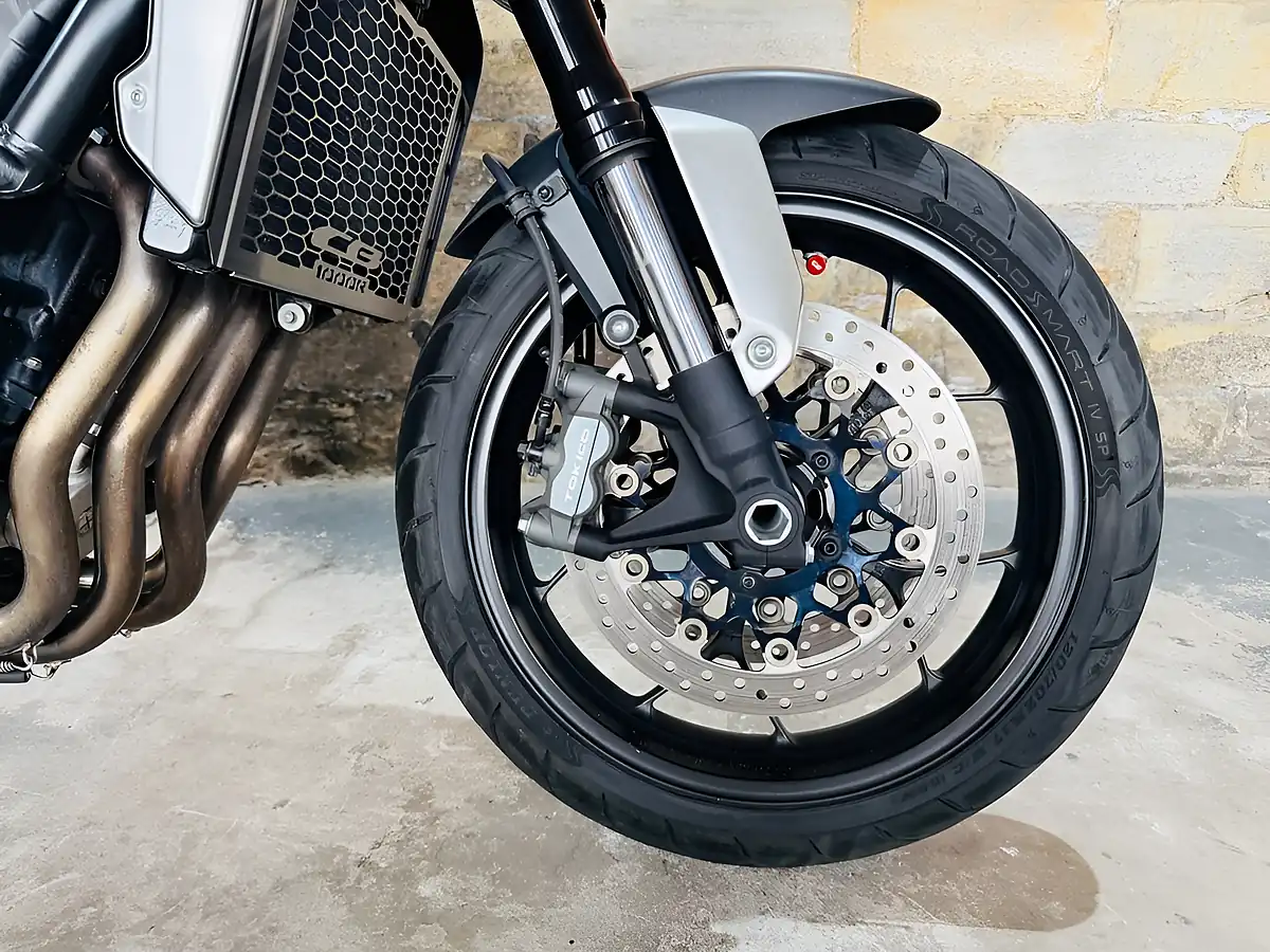 Used 2018 Honda Cb1000r Plus Black - Interior and Exterior details 5