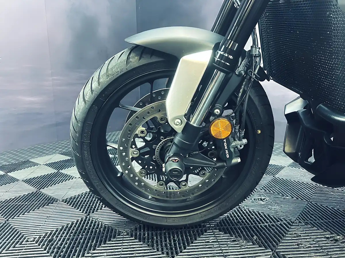 Used 2018 Honda CB1000R Plus Black - Interior and Exterior details 16