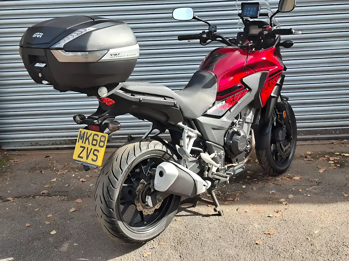 Used 2018 Honda CB500 Red - Interior and Exterior details 10