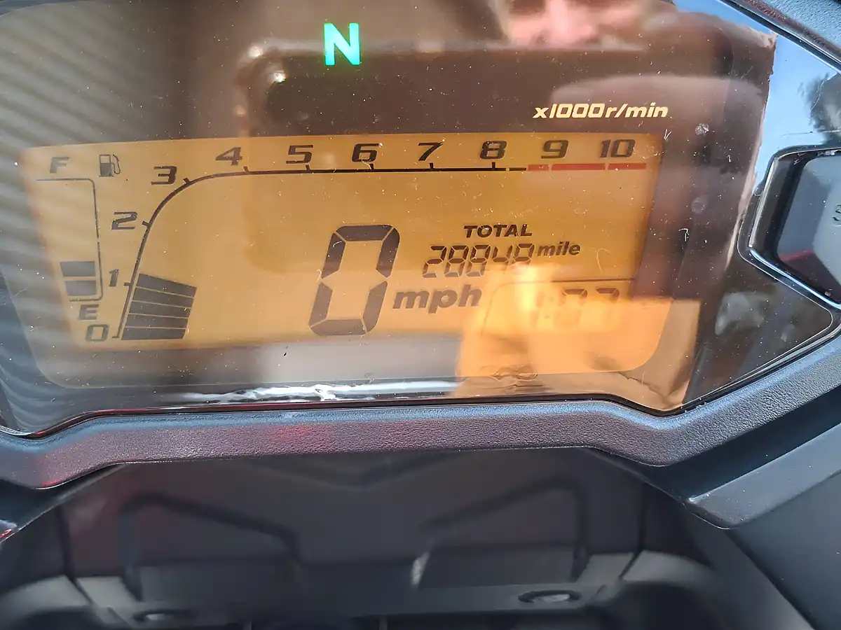 Used 2018 Honda CB500 Red - Interior and Exterior details 16