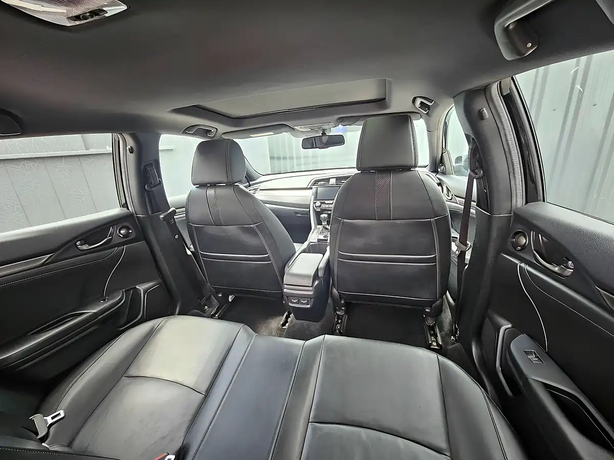 Used 2018 Honda Civic Ex Black - Interior and Exterior details 11