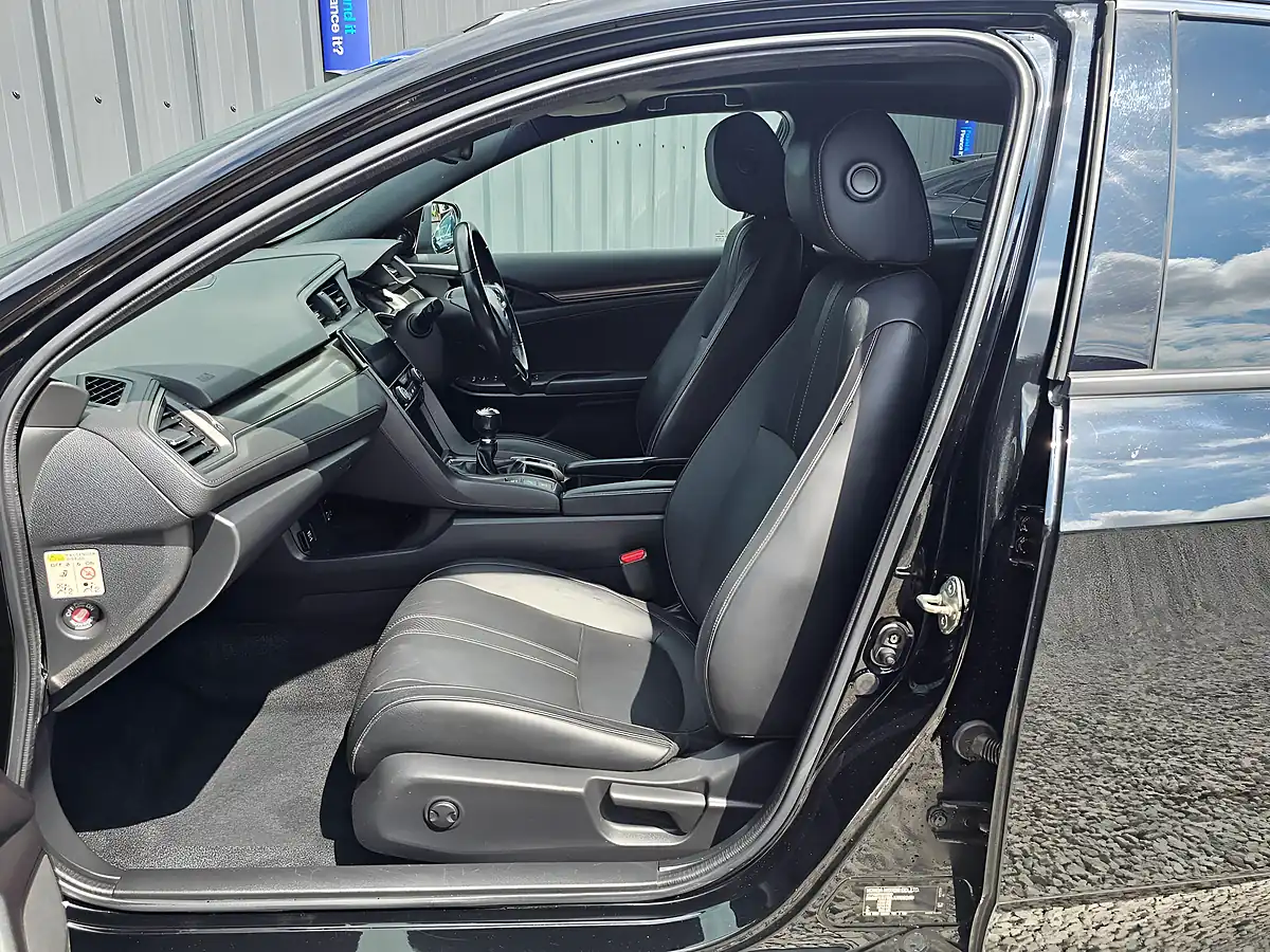 Used 2018 Honda Civic Ex Black - Interior and Exterior details 17