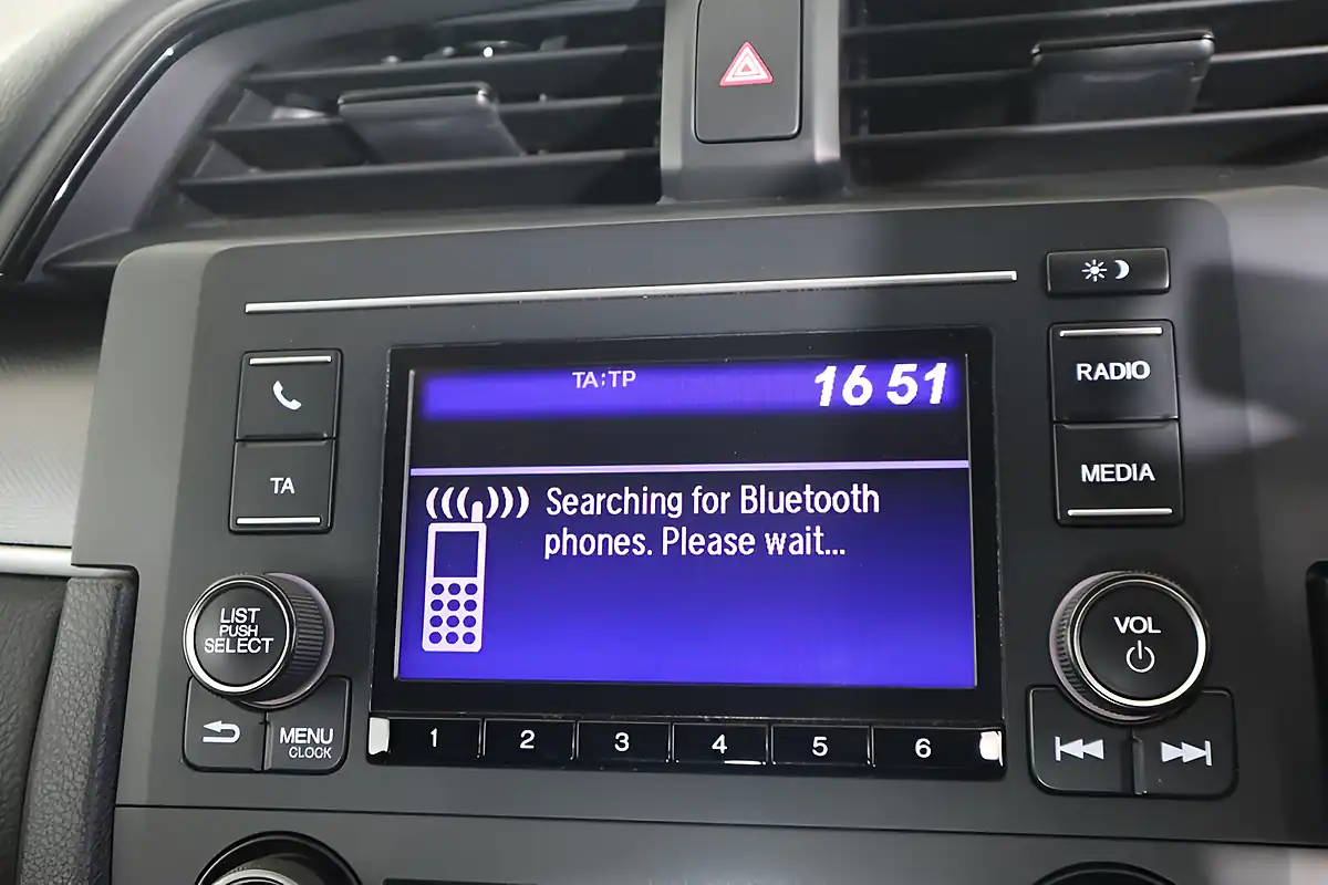 Used 2018 Honda Civic Se Blue - Interior and Exterior details 16
