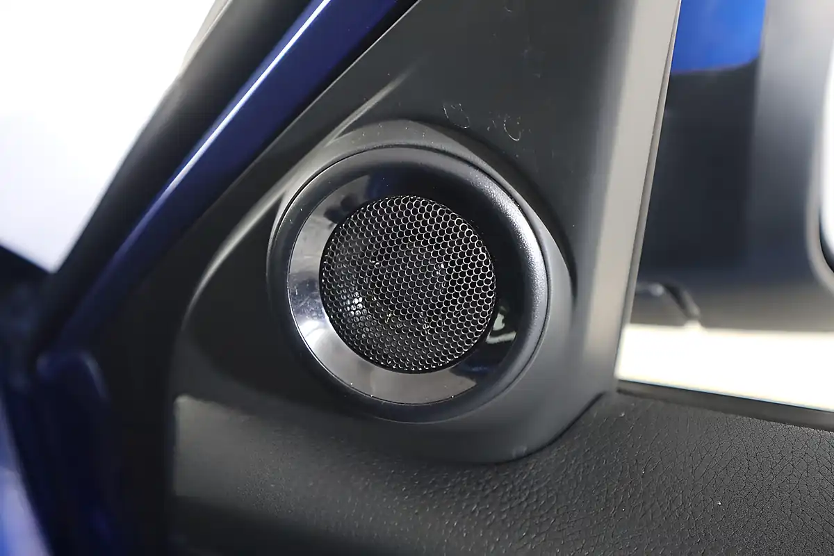 Used 2018 Honda Civic Se Blue - Interior and Exterior details 20