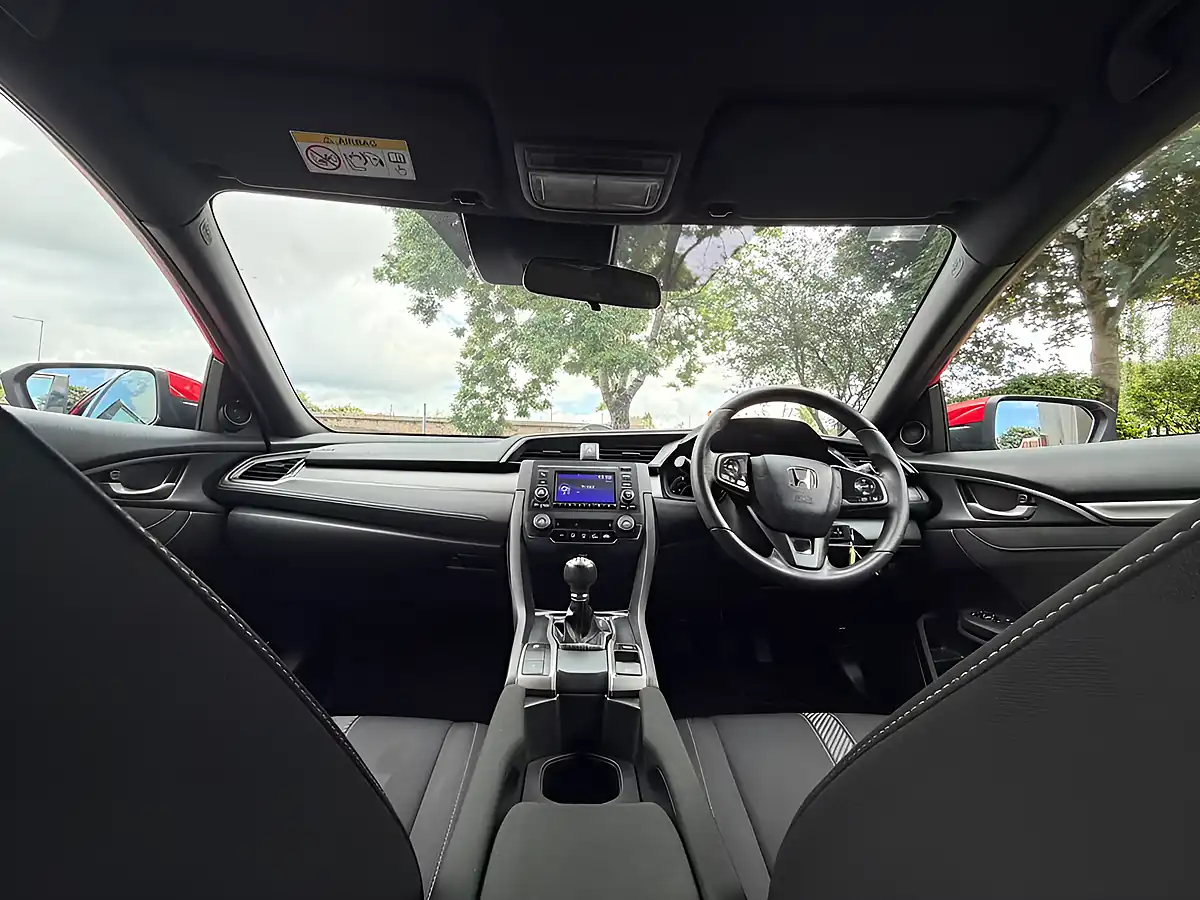 Used 2018 Honda Civic Se Red - Interior and Exterior details 19