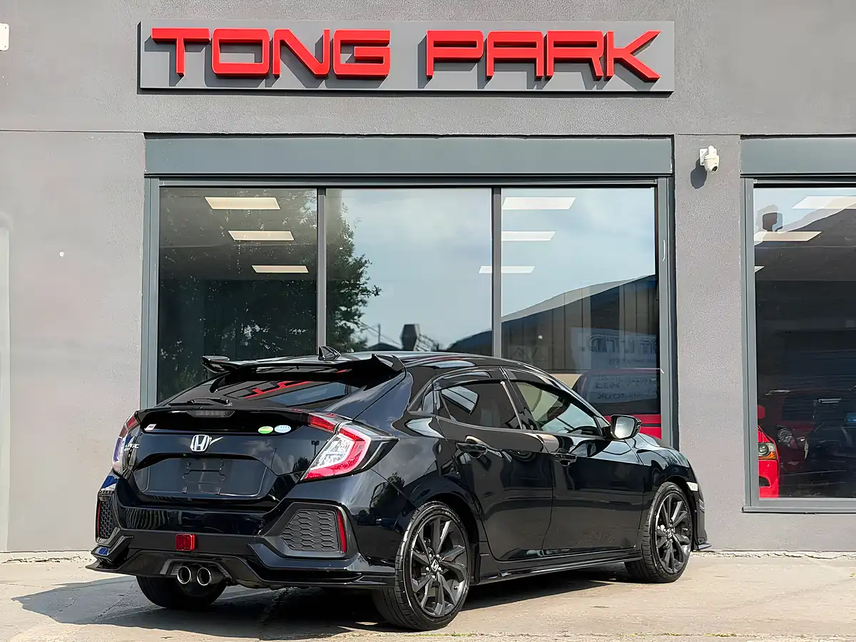 Used 2018 Honda Civic Sport Black - Interior and Exterior details 11
