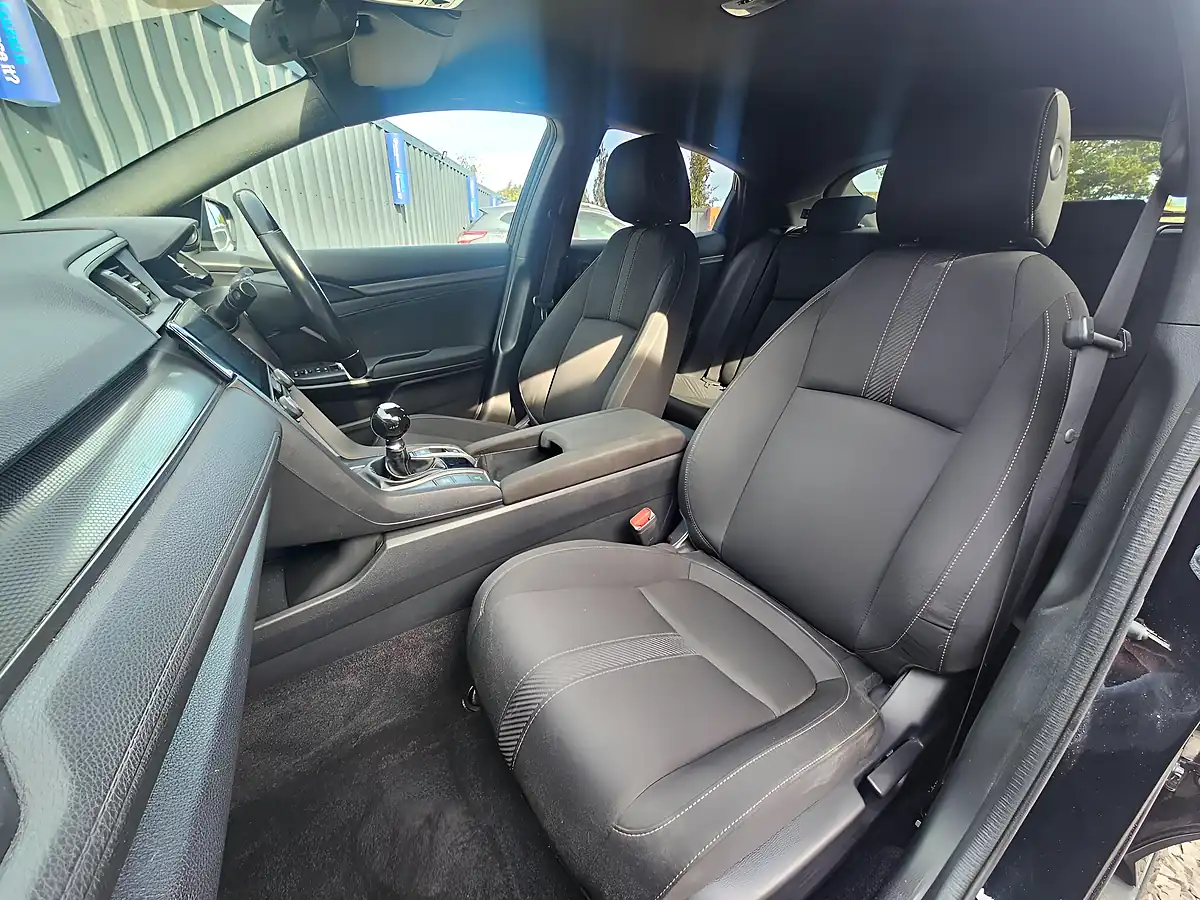 Used 2018 Honda Civic Sr Black - Interior and Exterior details 18