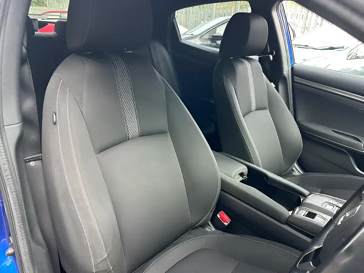 Used 2018 Honda Civic Sr Blue - Interior and Exterior details 4