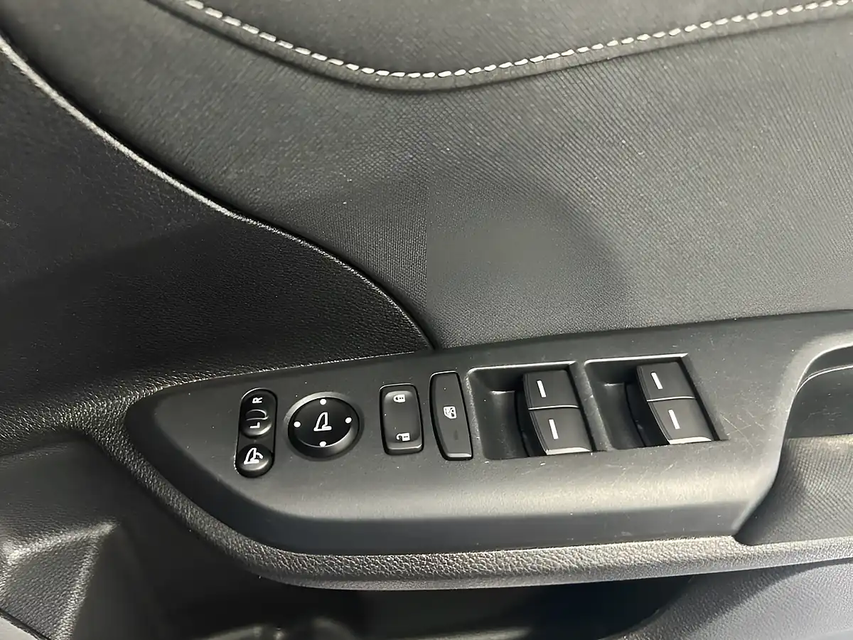 Used 2018 Honda Civic Sr Blue - Interior and Exterior details 11