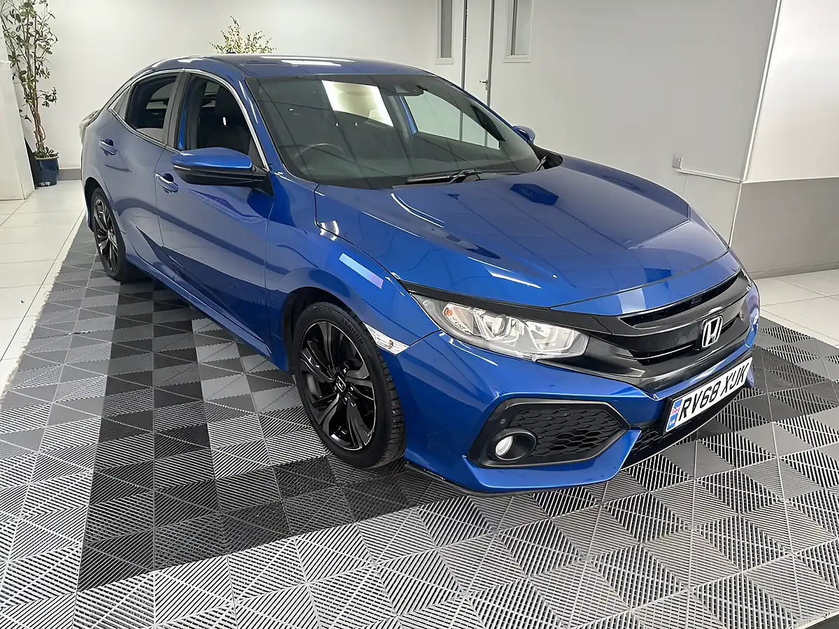 Used 2018 Honda Civic Sr Blue - Interior and Exterior details 4