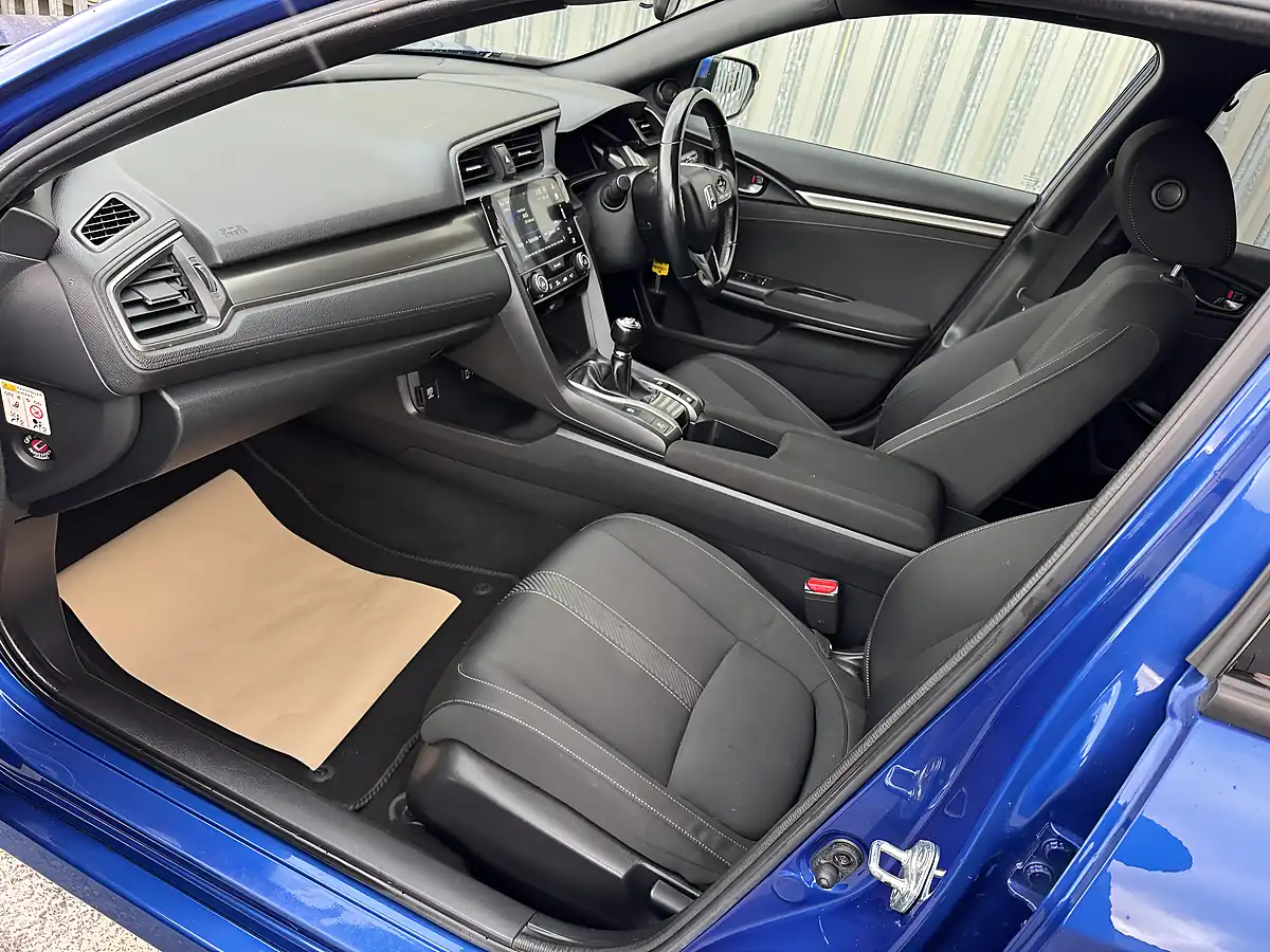 Used 2018 Honda Civic Sr Blue - Interior and Exterior details 10