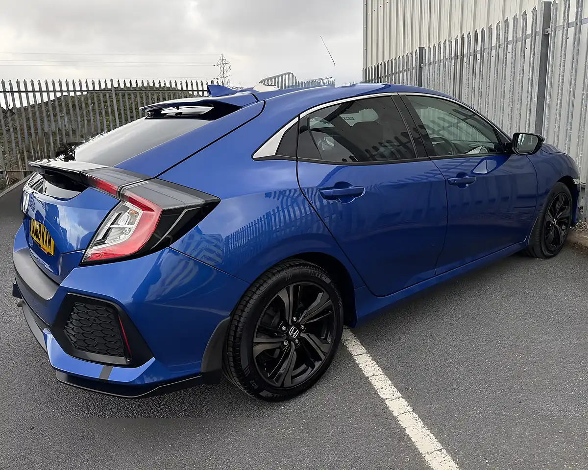 Used 2018 Honda Civic Sr Blue - Interior and Exterior details 5