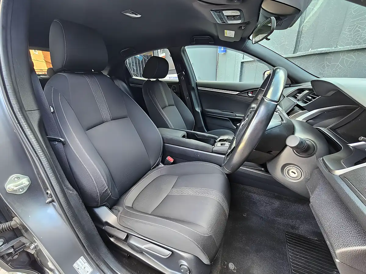 Used 2018 Honda Civic Sr Grey - Interior and Exterior details 10